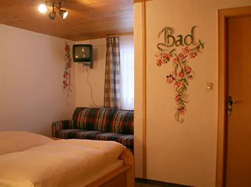 Gasthuis - Katharina Jungholz